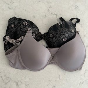 Set of push up bras